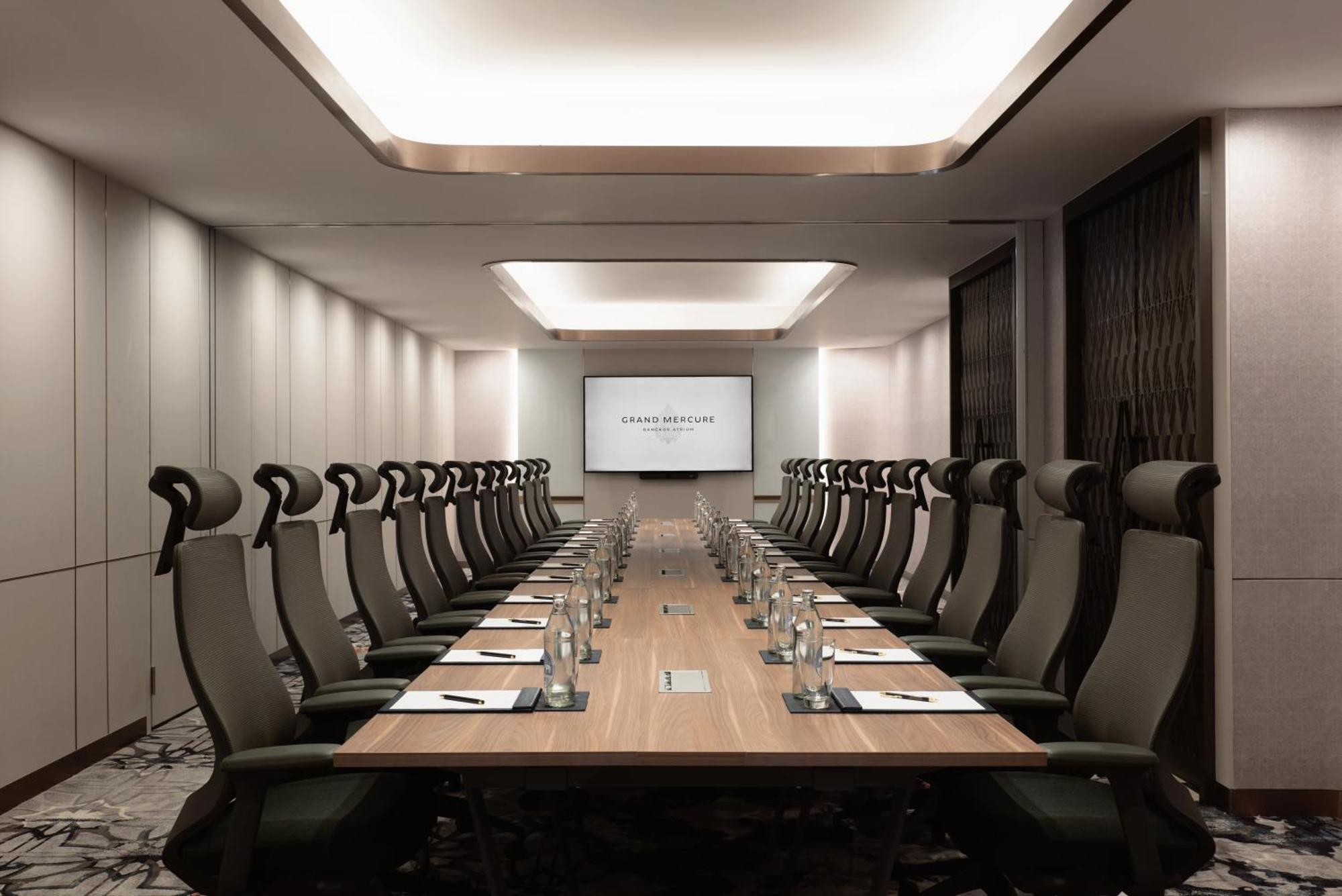 فندق أفاني أتريوم بانكوك المظهر الخارجي الصورة Boardroom