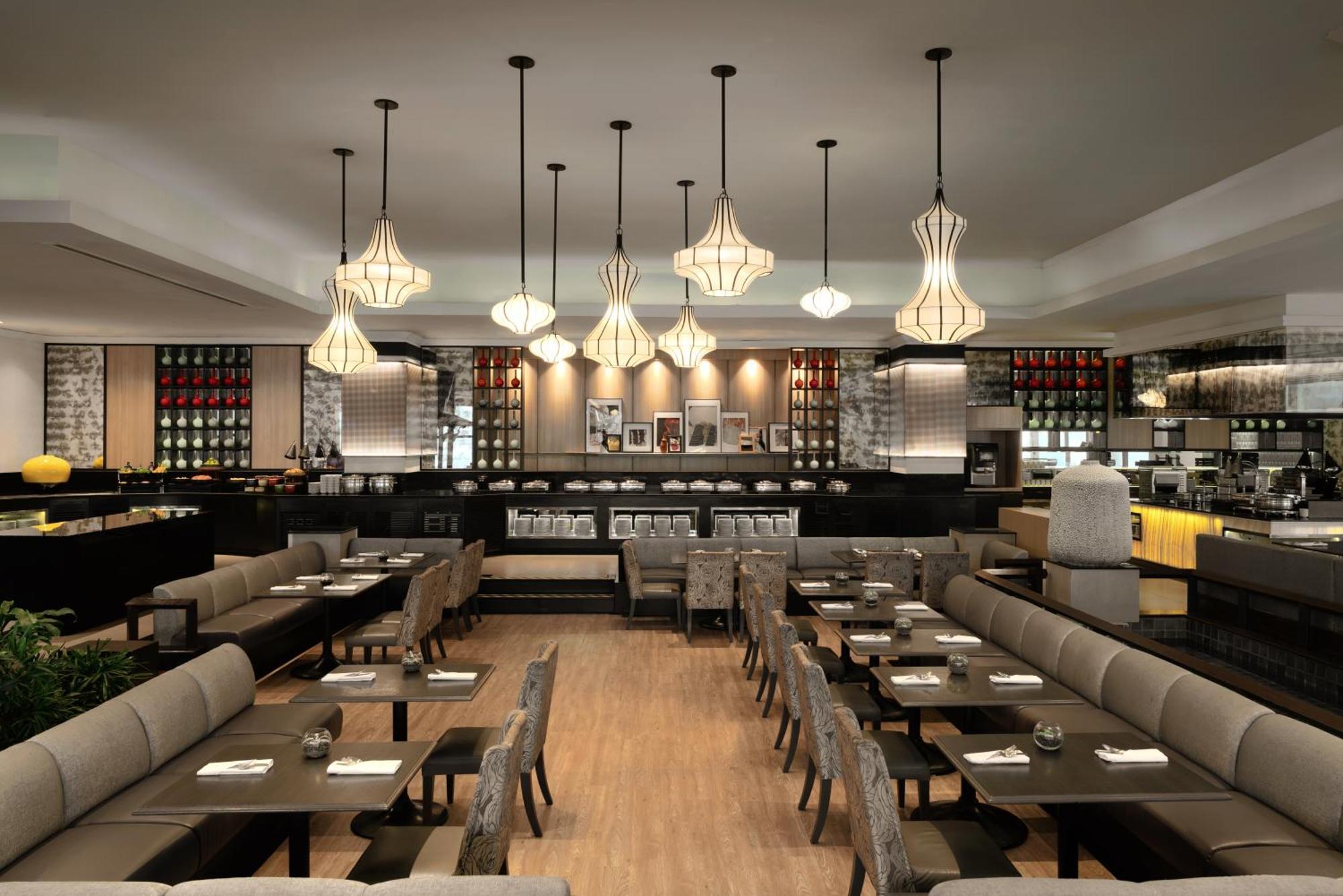 فندق أفاني أتريوم بانكوك المظهر الخارجي الصورة The interior of the restaurant