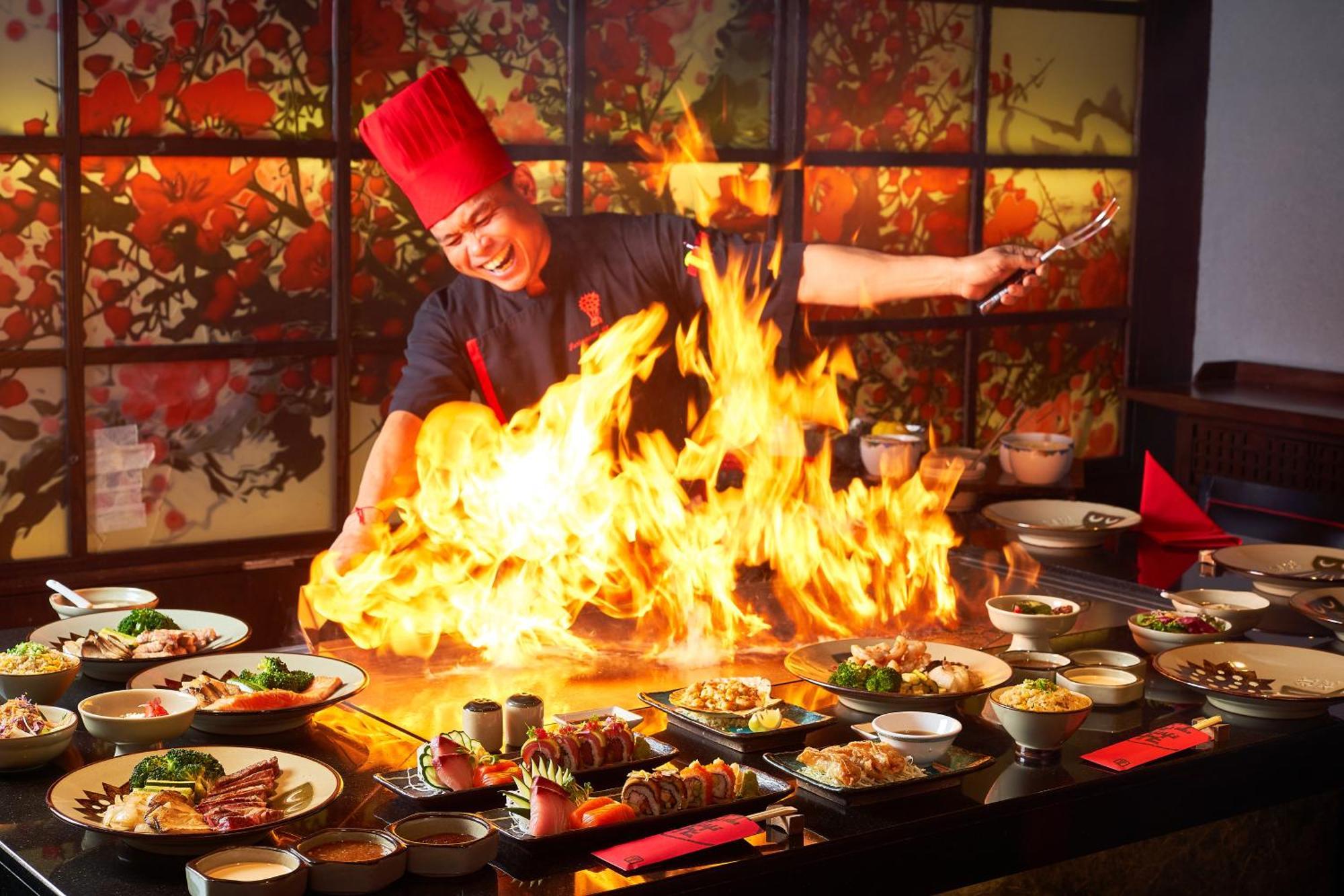 فندق أفاني أتريوم بانكوك المظهر الخارجي الصورة Teppanyaki cooking
